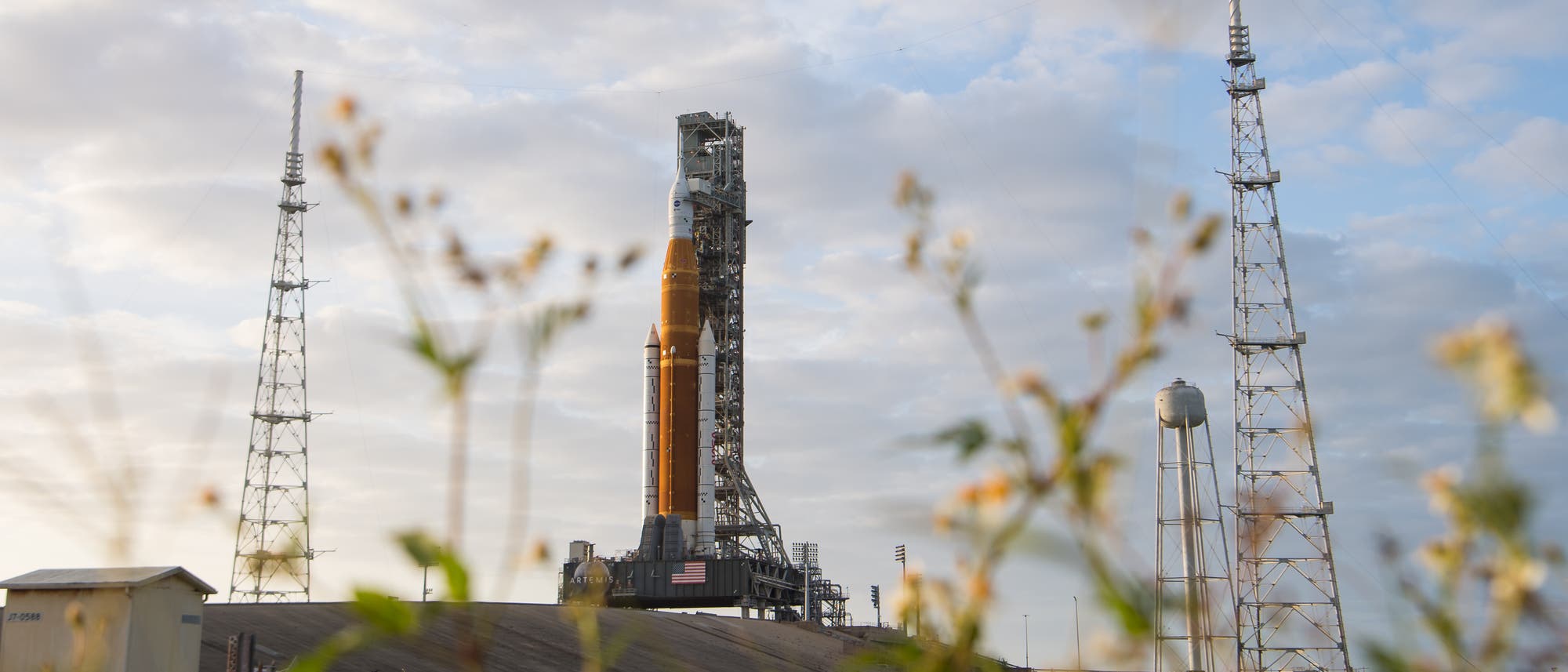 Das »Space Launch Sysstem« der NASA kurz vor dem Start Das »Space Launch Sysstem« der NASA kurz vor dem Start