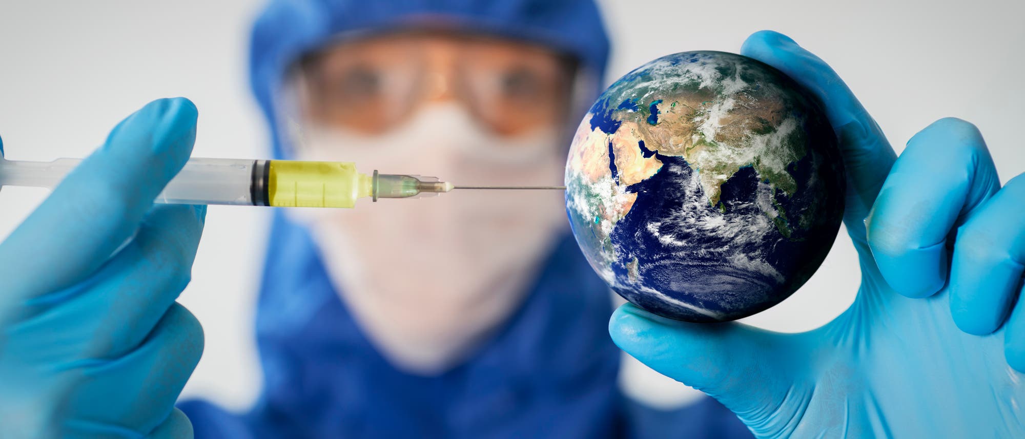 Weltkugel wird geimpft Weltkugel wird geimpft