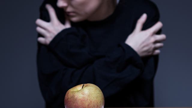 Apfel auf dem Teller