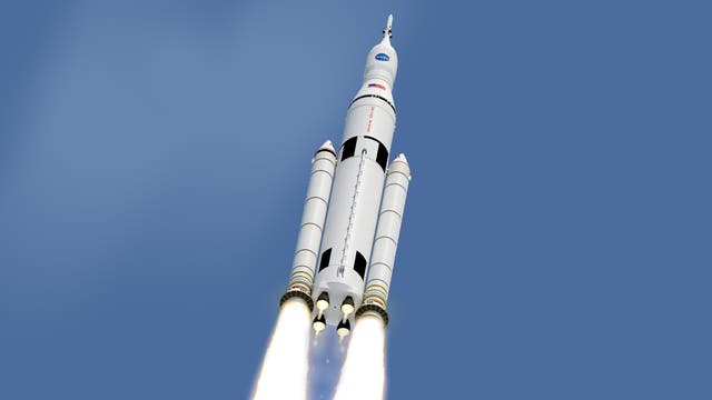 Trägerrakete SLS im Flug (Computergrafik)